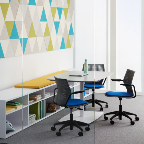 MultiGeneration by Knoll Light Task - 1