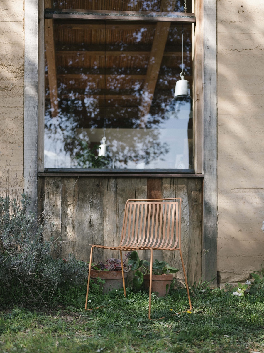 Alo Outdoor - Healthcare Snapshots