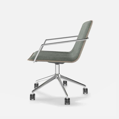 Quinn Swivel by DARRAN