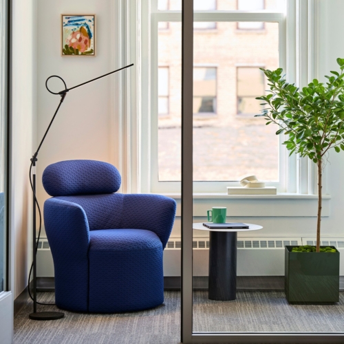 Hello Lounge Chair - 0