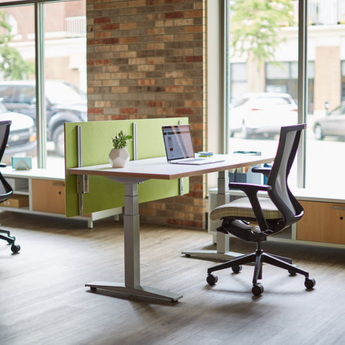 Universal Screens - 0