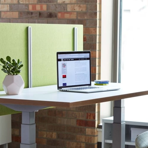 Universal Screens - 0