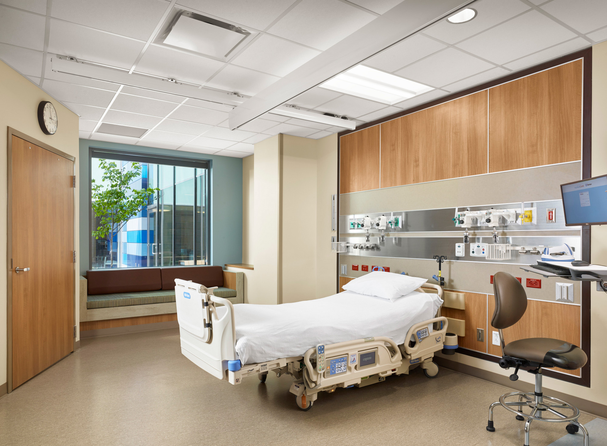 Dell Seton Medical Center at the University of Texas Healthcare Snapshots