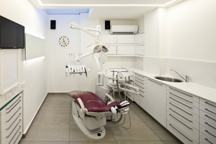 Dinbar & Dinbar Dental Clinic - 0