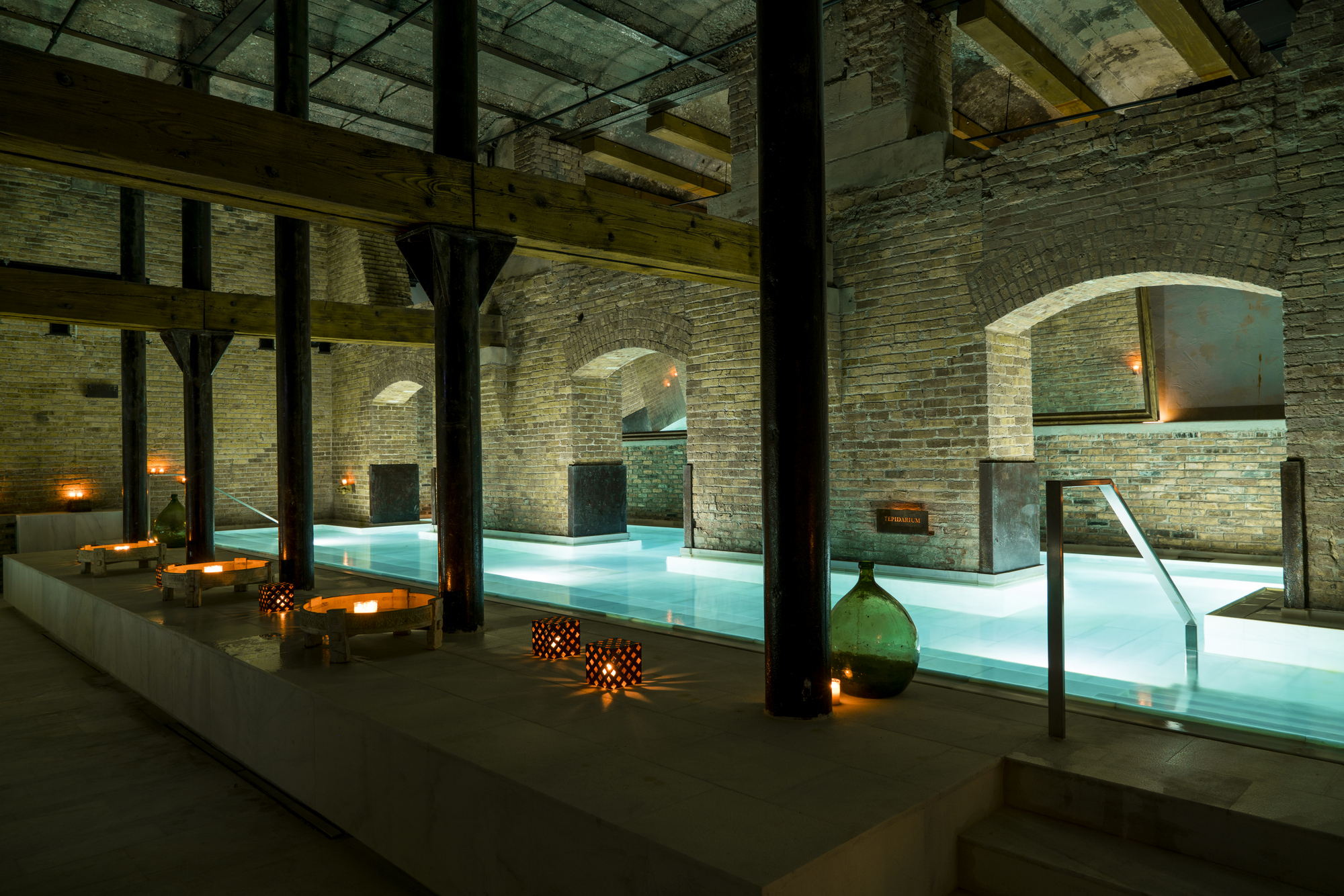 Aire Ancient Baths Chicago Healthcare Snapshots