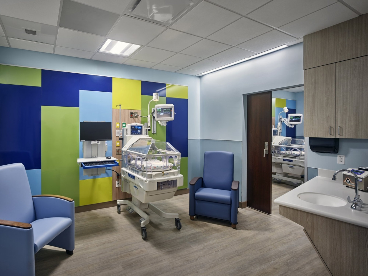 Coral Springs Medical Center Bed Tower Healthcare Snapshots