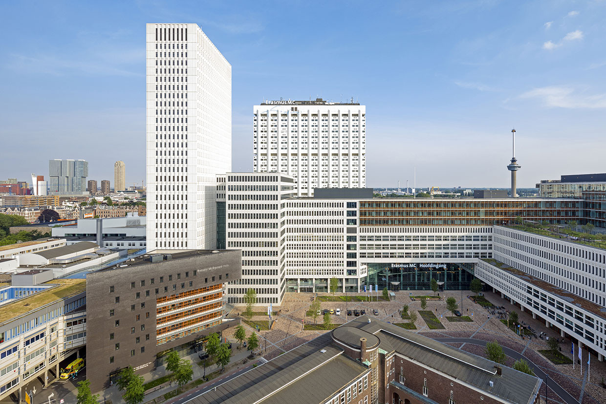 Erasmus Medical Center Healthcare Snapshots