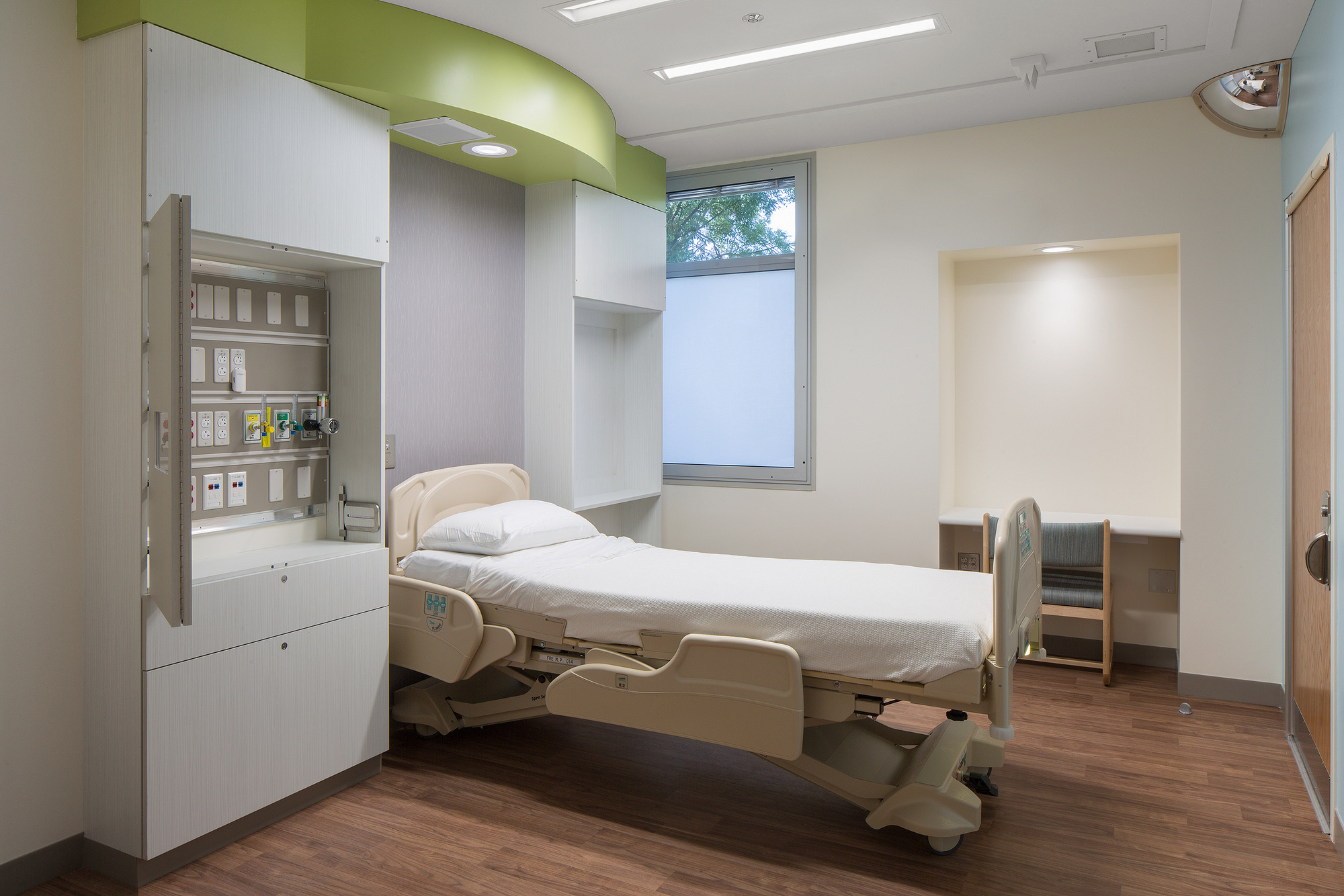 Kaiser Fremont Acute Medical Psychiatric Facility - Healthcare Snapshots