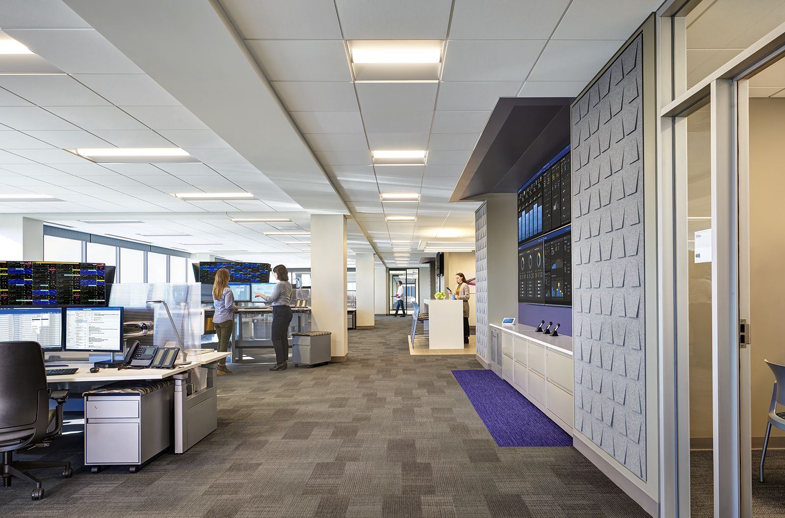 Advocate Aurora Health Central Telemetry Center Healthcare Snapshots