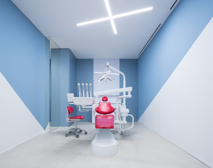 Impress Dental Clinic Valencia - 0