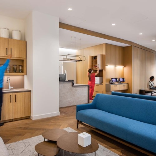 recent Pavel Bendov healthcare photography projects