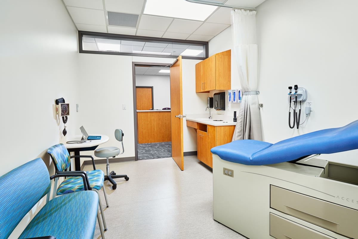 MercyOne Dubuque Cancer Center - Healthcare Snapshots