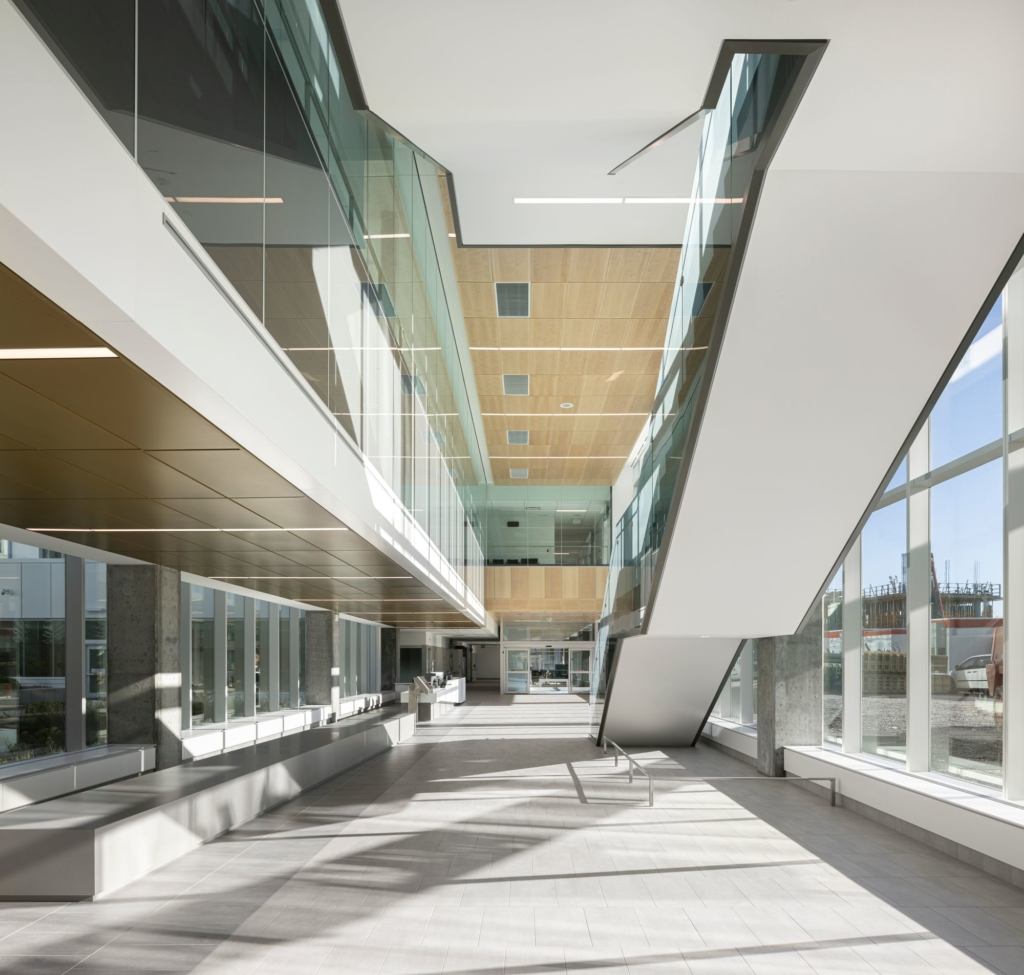 Integrated Cancer Centre of the CHU de Québec - Healthcare Snapshots