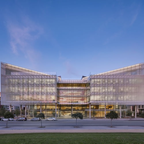 recent UCSF Joan and Sanford I. Weill Neurosciences Building healthcare design projects