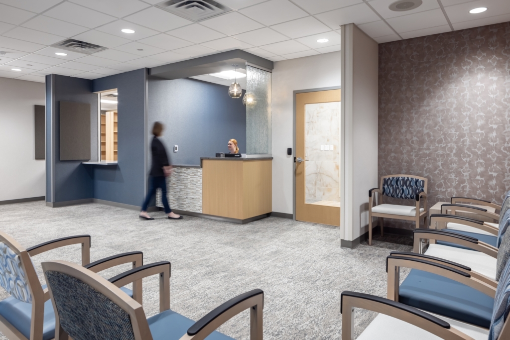 Minnesota Oncology Maple Grove Clinic - Healthcare Snapshots