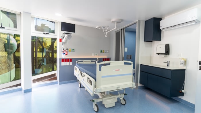Hospital Herrera Llerandi - Intensive Care Unit - 0