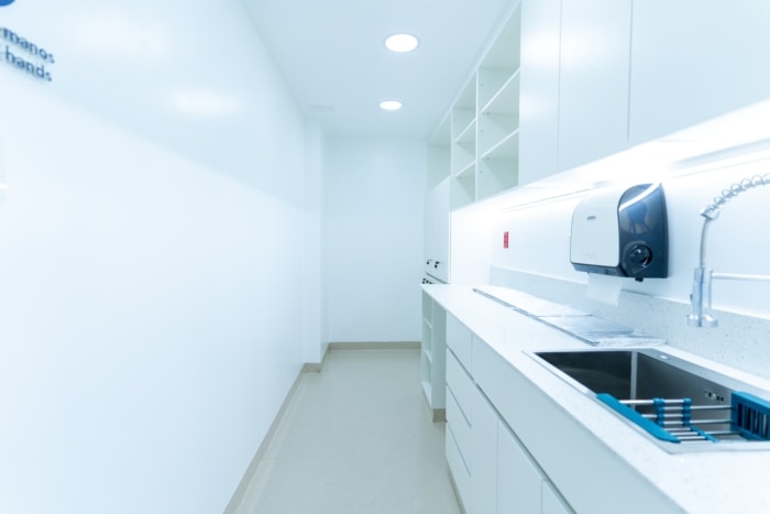 Hospital Herrera Llerandi - Intensive Care Unit - 0