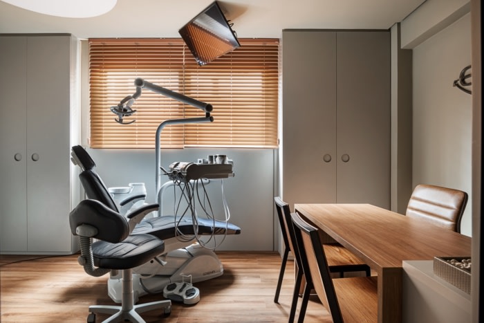 Evolute Dental Clinic - 0