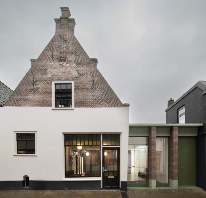 Sanders Mello Building - 0