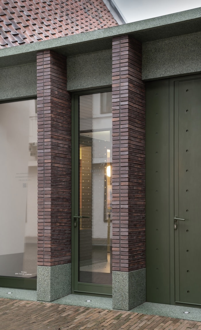 Sanders Mello Building - 0
