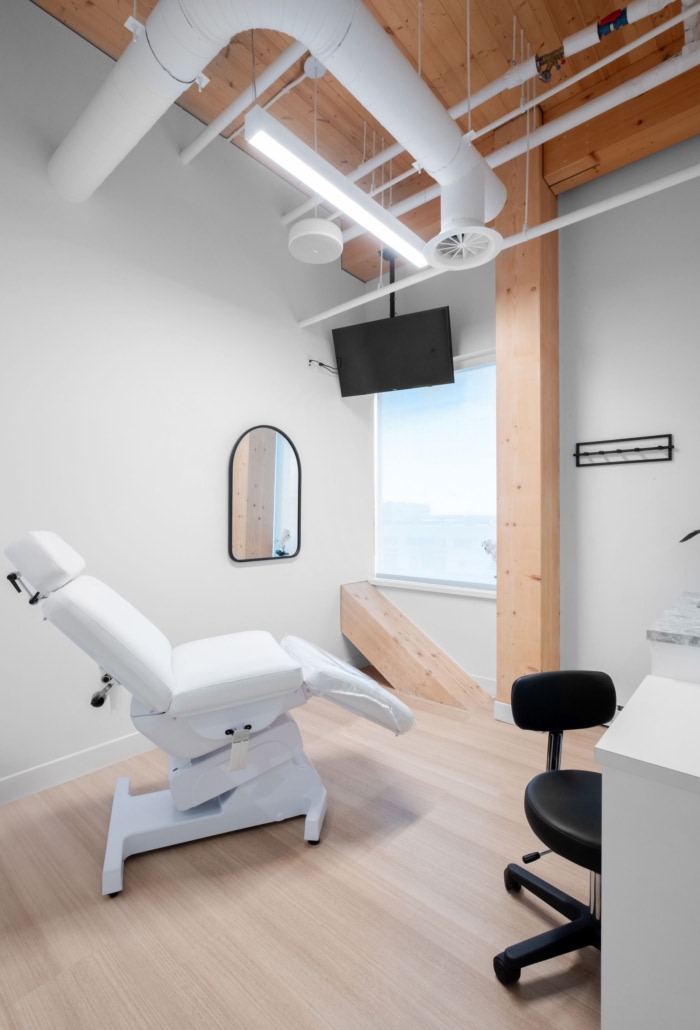 Clinique Innovation - 0