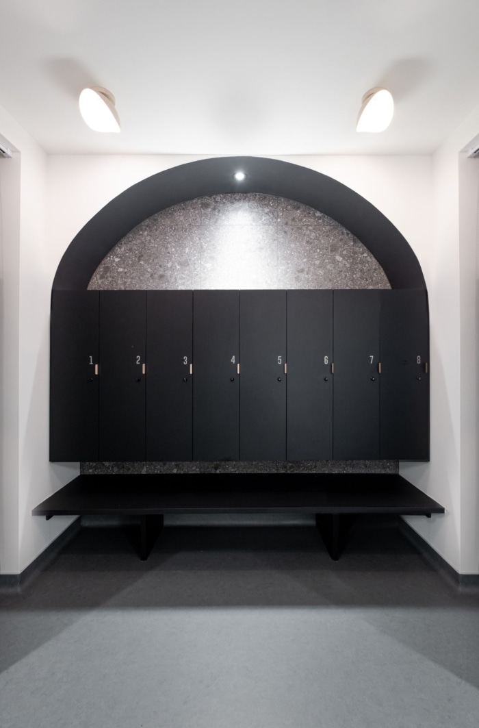 Clinique Innovation - 0