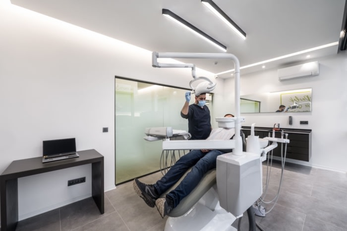 Parlak Dental Clinic - 0