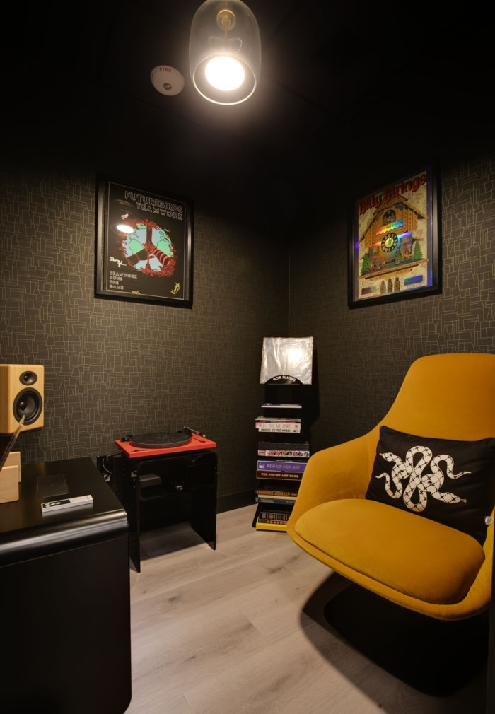 Glazier Implants & Periodontics - 0