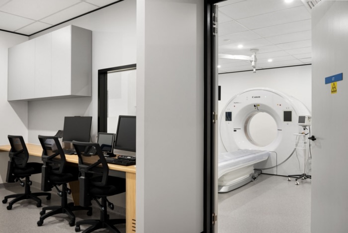 Light Radiology Southgate Clinic - 0