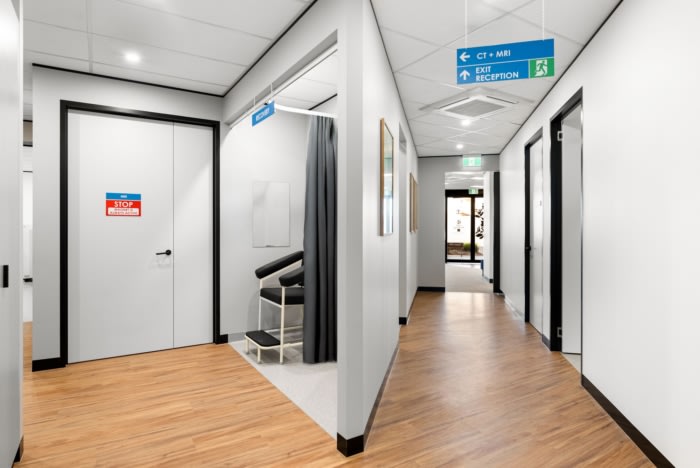 Light Radiology Southgate Clinic - 0