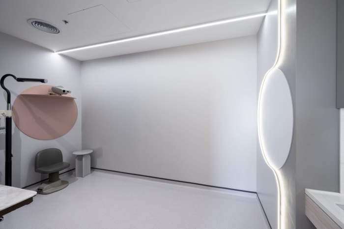 Bangkok Hospital - Eye and Lasik Center - 0