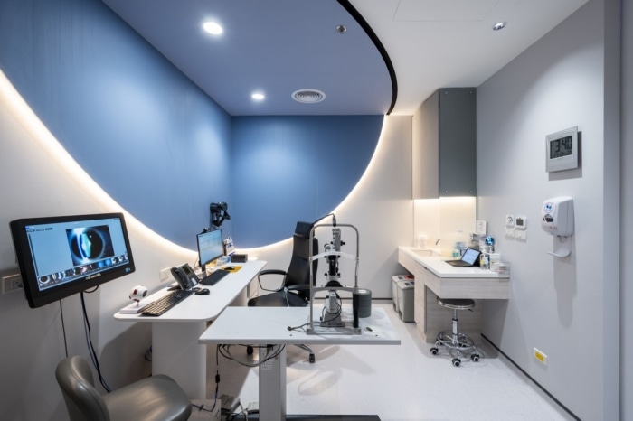 Bangkok Hospital - Eye and Lasik Center - 0