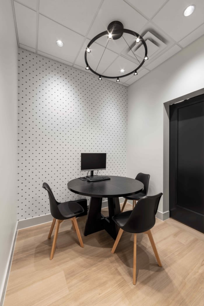 Blythe Robbins DDS Clinic - 0