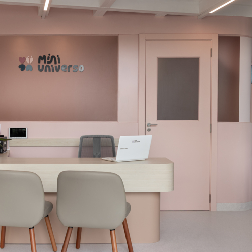 recent Leonardo Krug healthcare photography projects